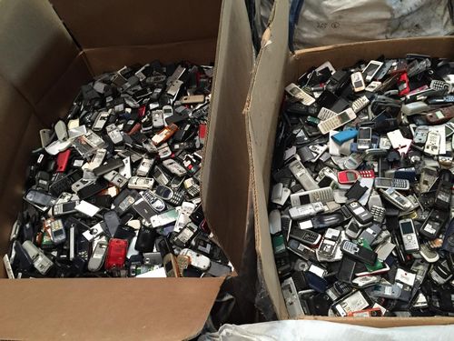 Kierrätä vanhat laitteet: poista tiedot etukäteen