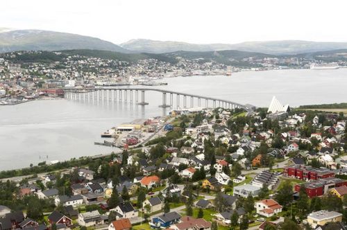 Tromsø omalla nyrkillä, rantaretkiä ja risteilyjä risteilysuunnittelusta